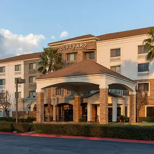 *** Hotel Courtyard By Marriott Ontario United States