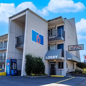 ** Hotel 6 Or Southeast United States
